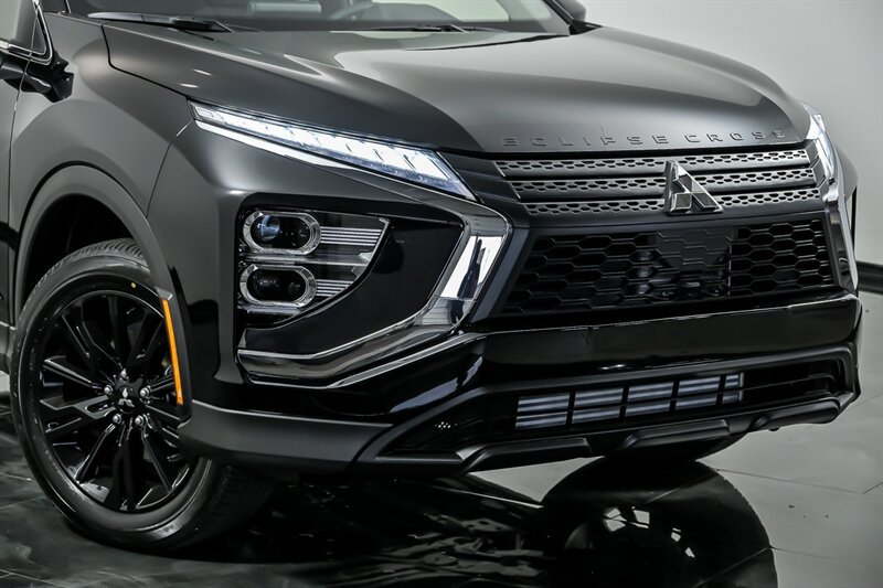 New 2026 Mitsubishi Eclipse Cross LE AWD/4WD image 2