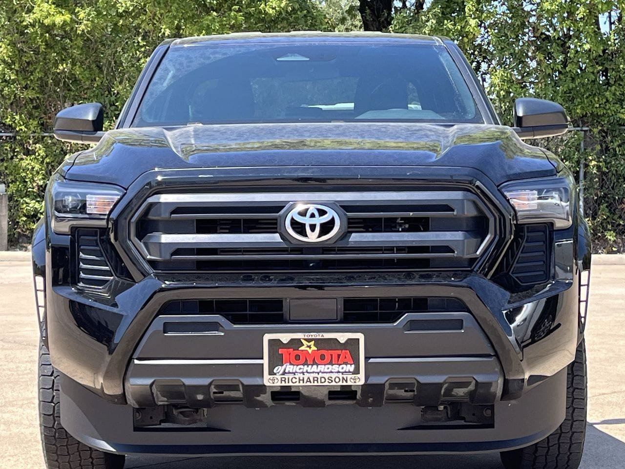 Used 2025 Toyota Tacoma SR AWD/4WD image 7