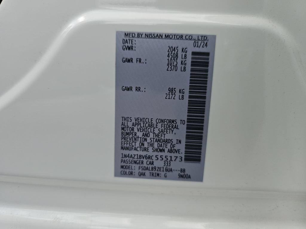Used 2024 Nissan Leaf S FWD image 37