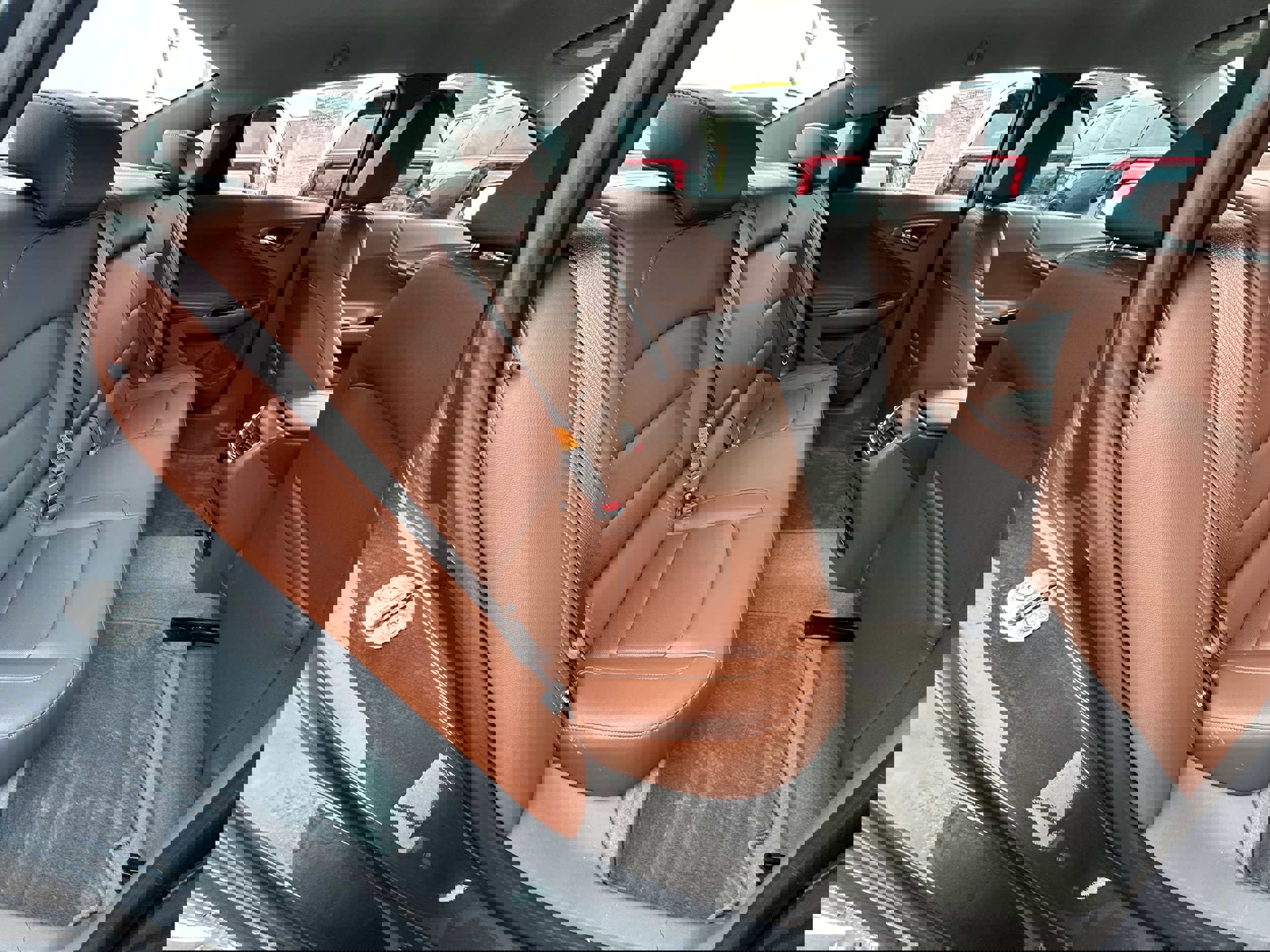 Used 2017 Chevrolet Malibu Premier FWD image 11