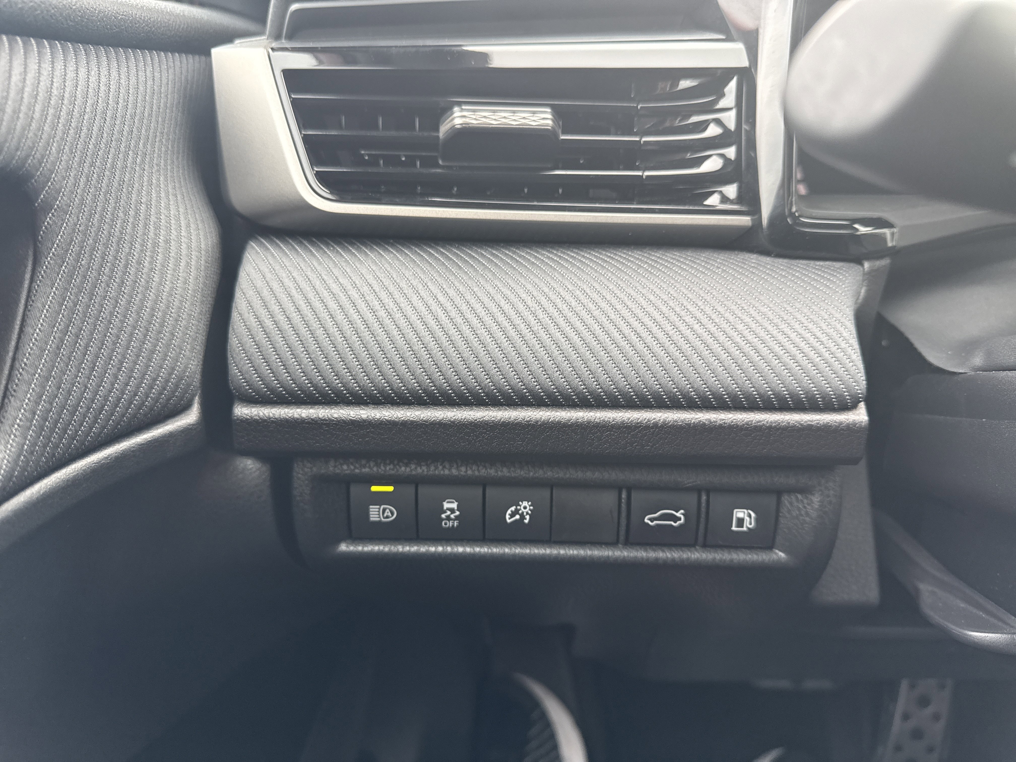 Certified 2025 Toyota Camry SE image 21