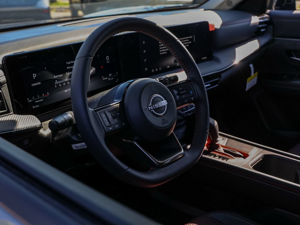 New 2026 Nissan Kicks SR FWD image 14
