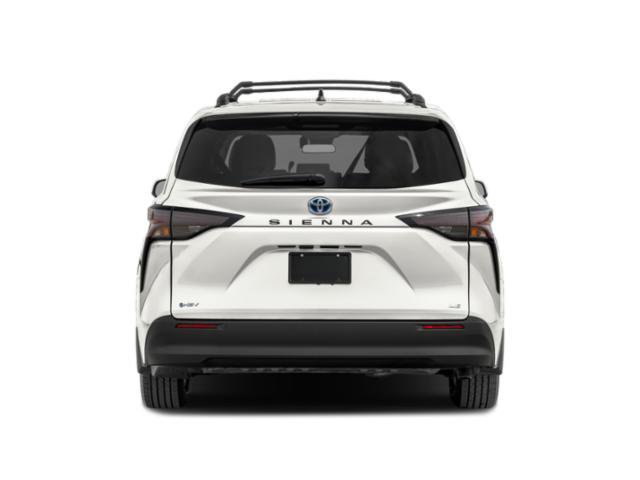 Used 2026 Toyota Sienna LE FWD image 5