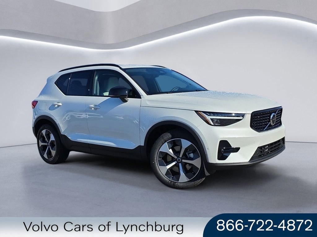 New 2026 Volvo XC40 B4 Plus w/ Protection Package Premier