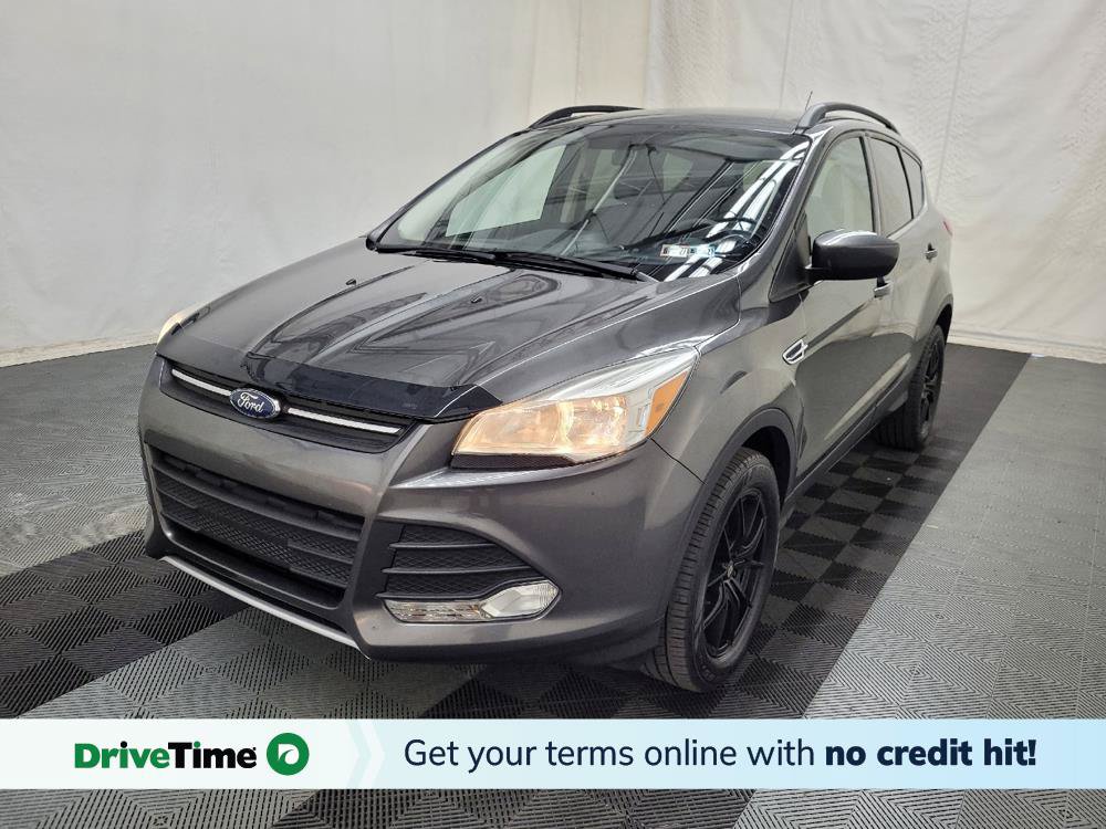 Used 2016 Ford Escape SE w/ Equipment Group 201A AWD/4WD image 1