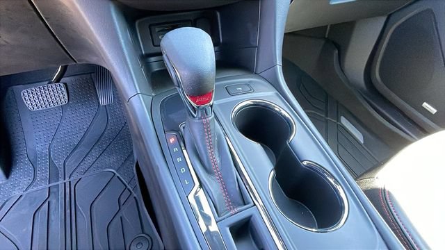 Used 2024 Chevrolet Equinox RS w/ RS Leather Package FWD image 16