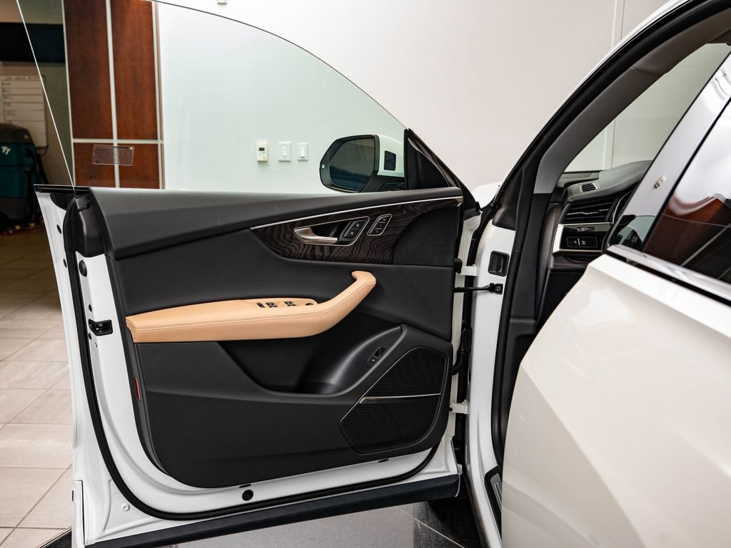 New 2026 Audi Q8 Prestige AWD/4WD image 26