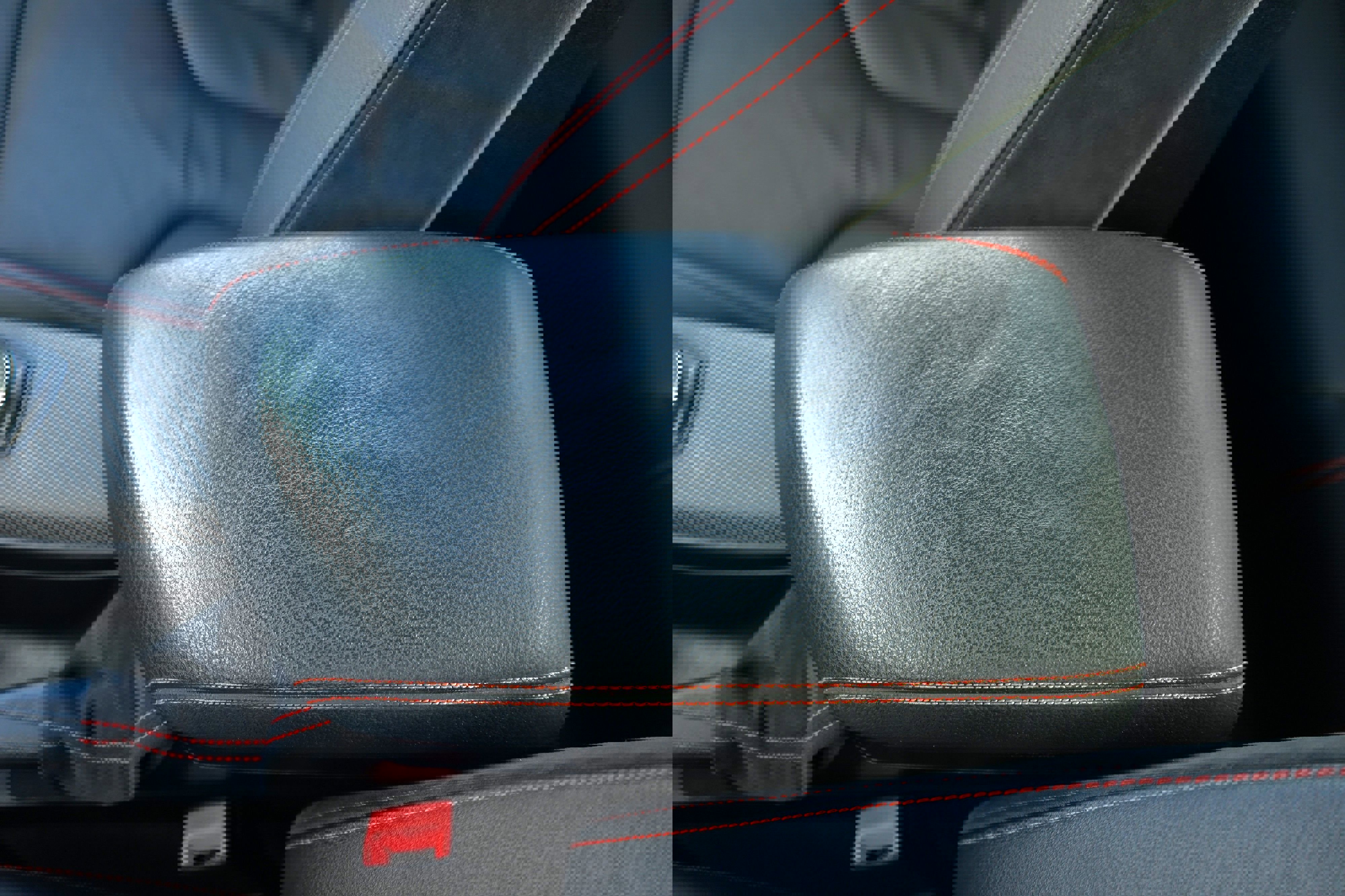 Used 2020 BMW M2 Competition image 37