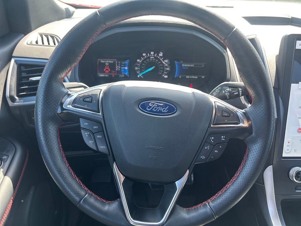Used 2024 Ford Edge ST-Line AWD/4WD image 17