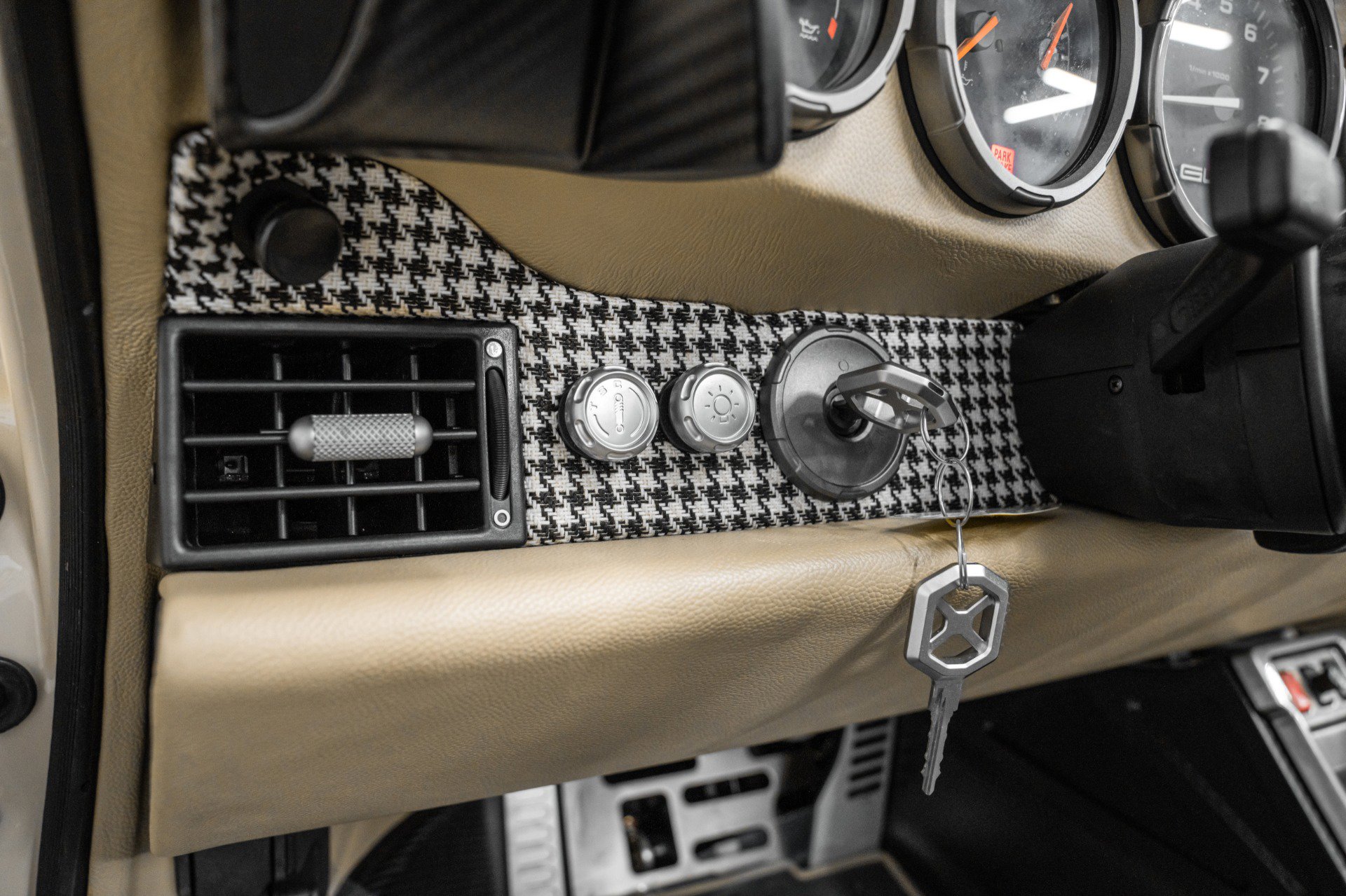 Used 1997 Porsche 911 Gunther Werks Speedster -1 of image 36