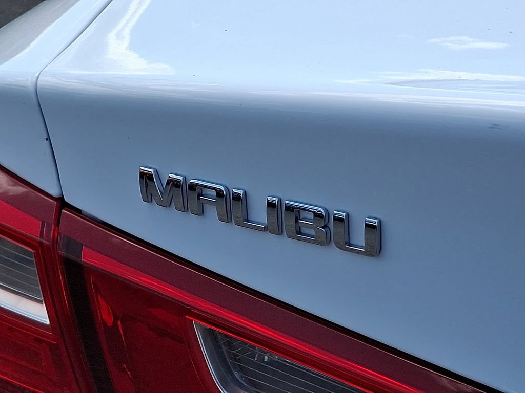 Used 2024 Chevrolet Malibu LT FWD image 32