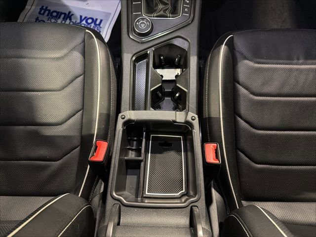 Used 2024 Volkswagen Tiguan SEL R-Line image 25