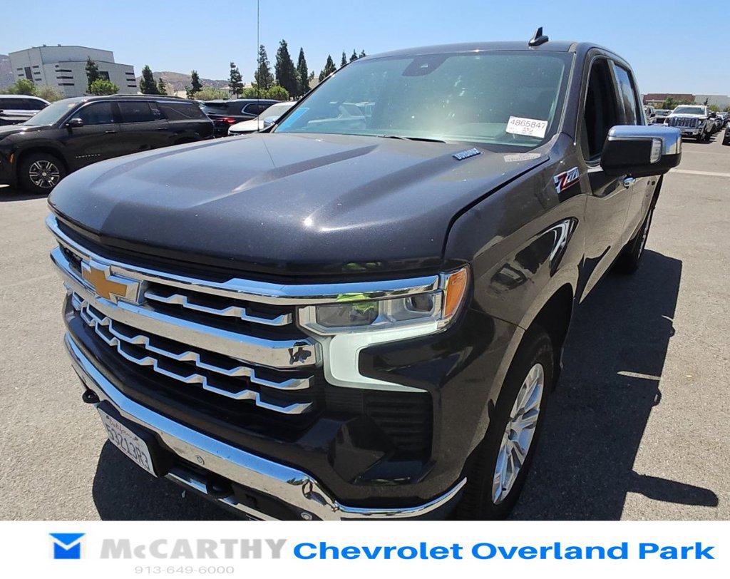 Used 2023 Chevrolet Silverado 1500 LTZ w/ LTZ Premium Package AWD/4WD image 7