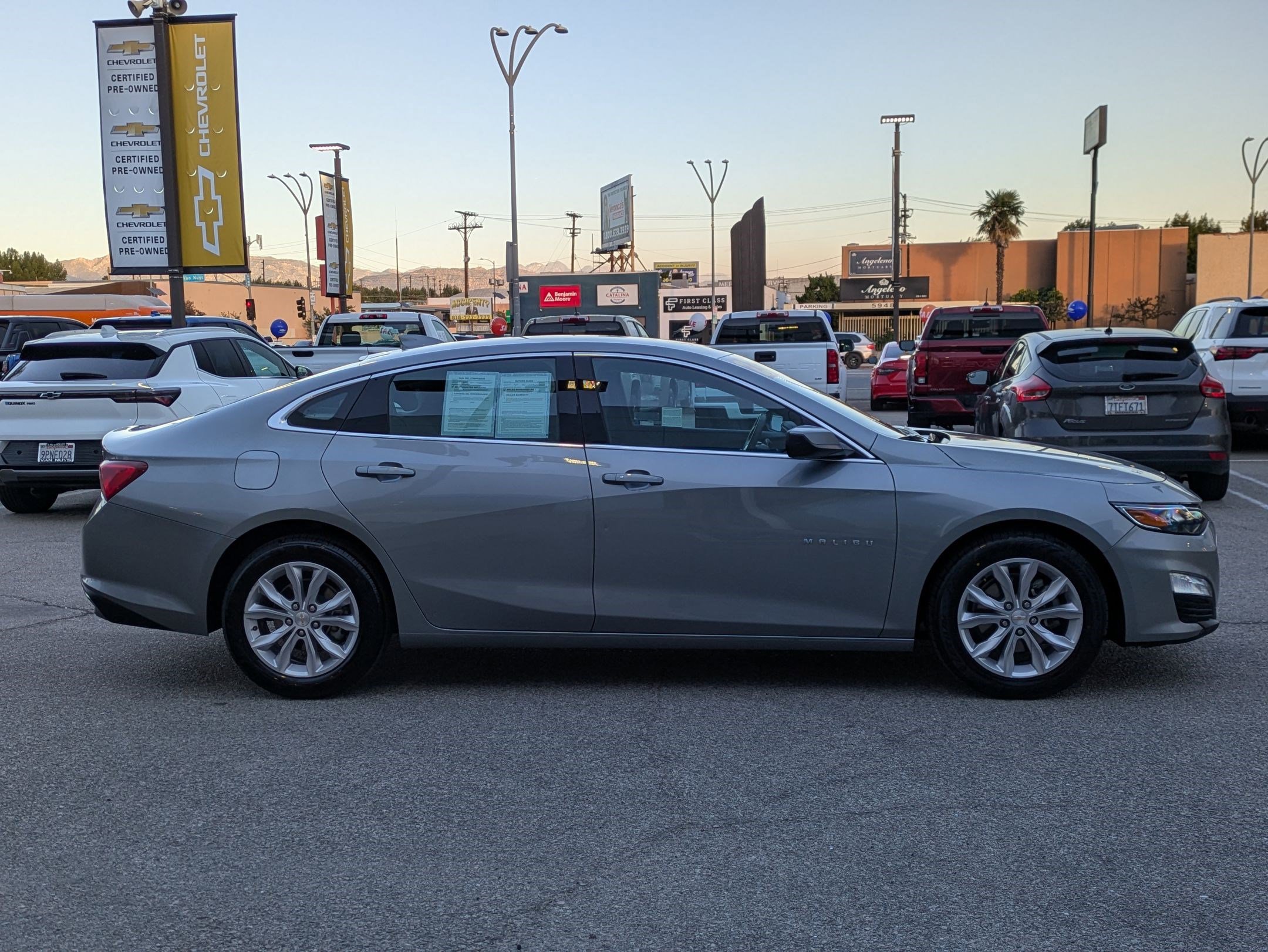 Used 2023 Chevrolet Malibu LT image 4