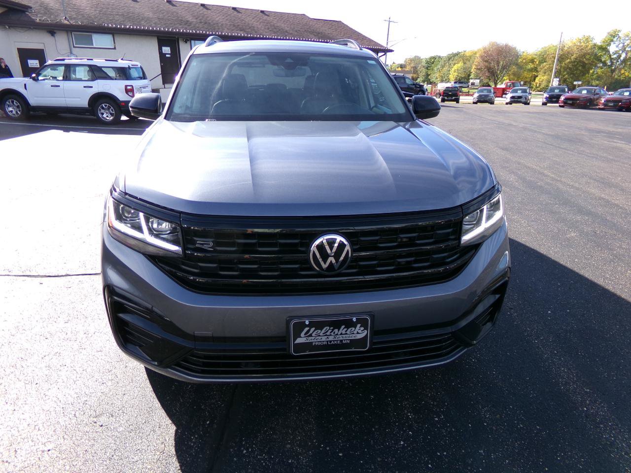 Used 2023 Volkswagen Atlas SEL AWD/4WD image 4