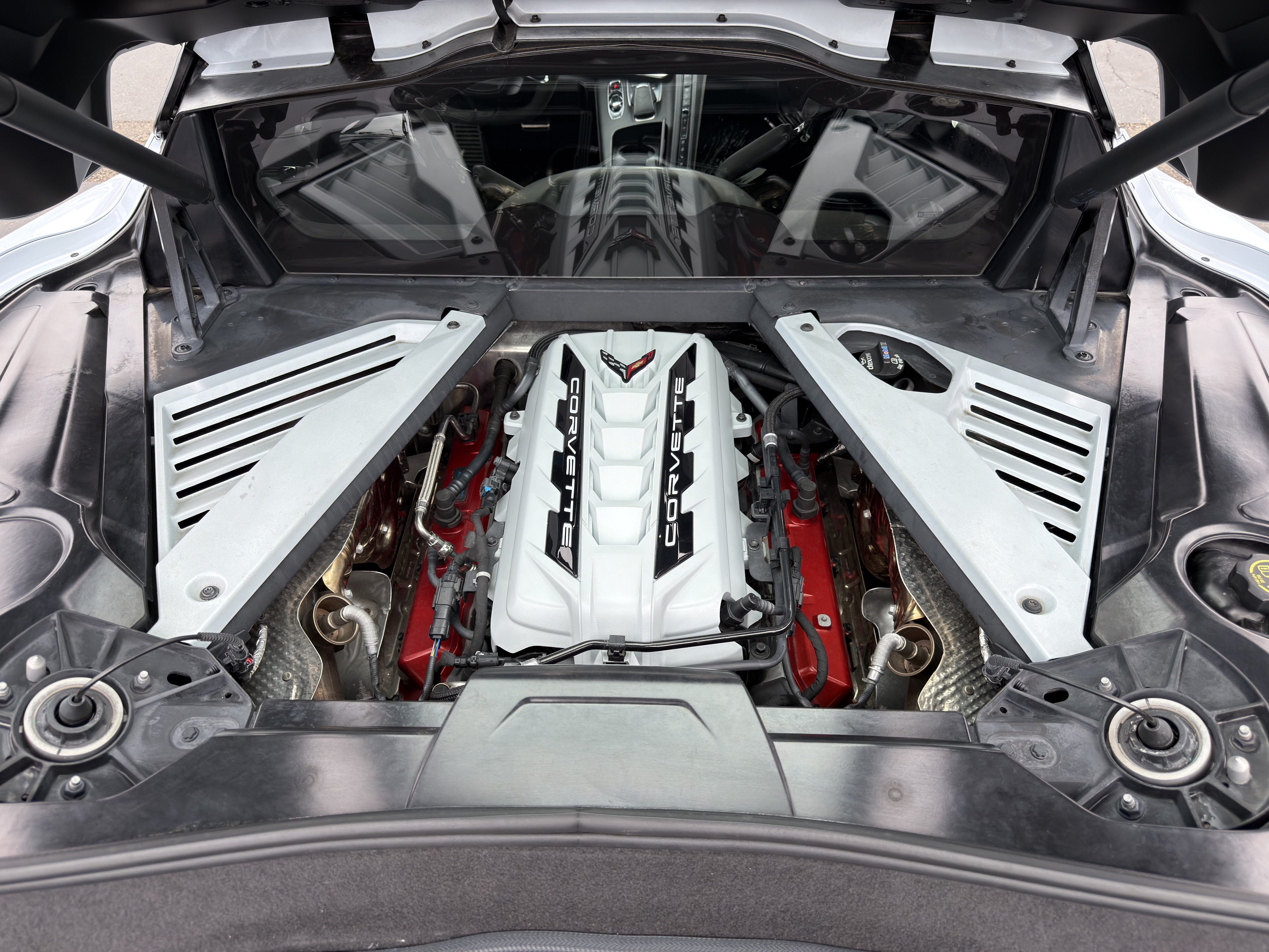 Used 2021 Chevrolet Corvette Stingray Premium Cpe w/ Z51 Performance Package RWD image 14