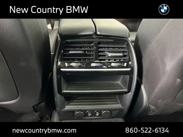Used 2019 BMW 530e xDrive AWD/4WD image 22