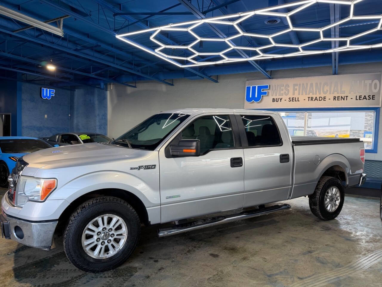Used 2014 Ford F150 XLT w/ Equipment Group 301A Mid image 13