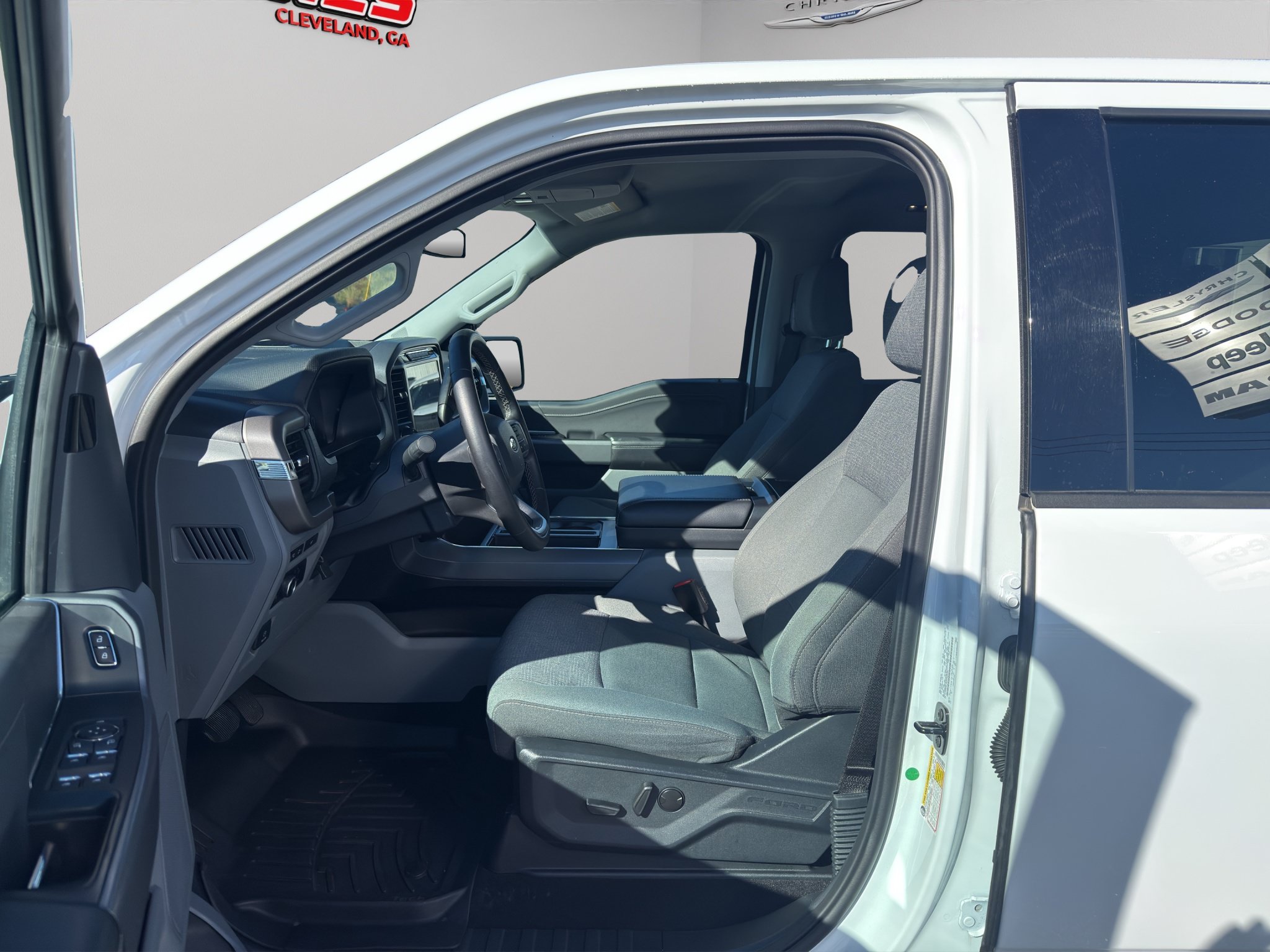 Used 2024 Ford F150 XLT w/ Equipment Group 302A MID AWD/4WD image 4