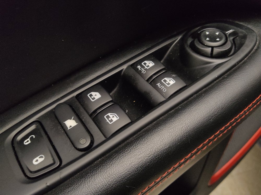 Used 2020 Jeep Compass Trailhawk AWD/4WD image 27
