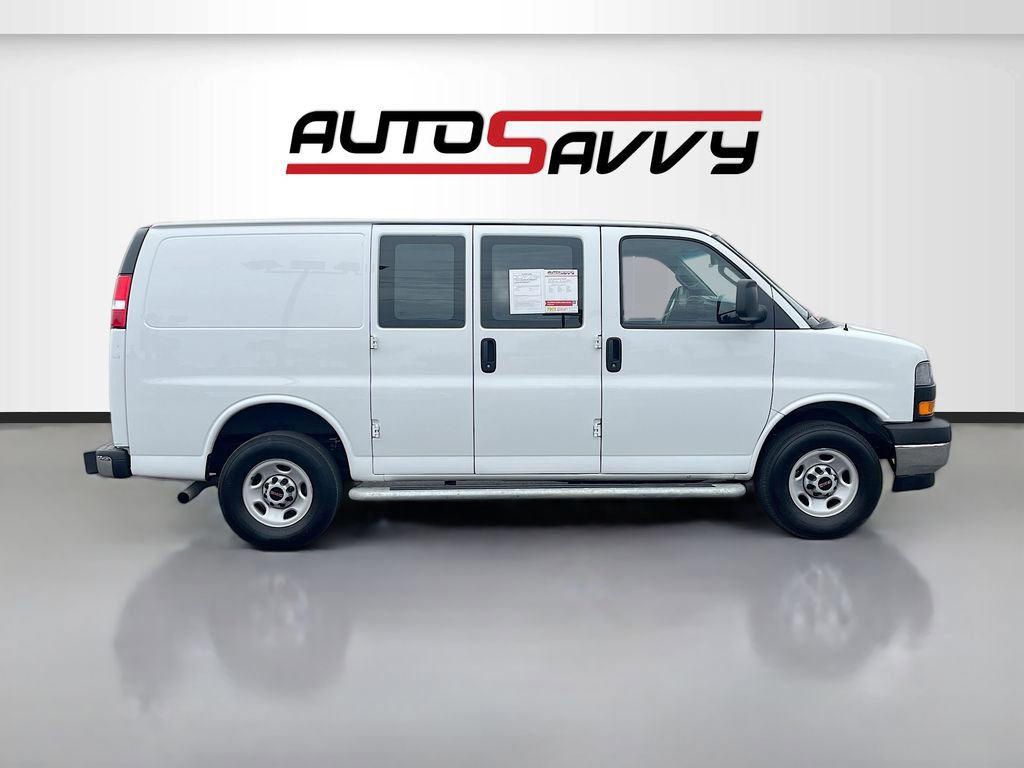 Used 2024 GMC Savana 2500 w/ Driver Convenience Package image 8
