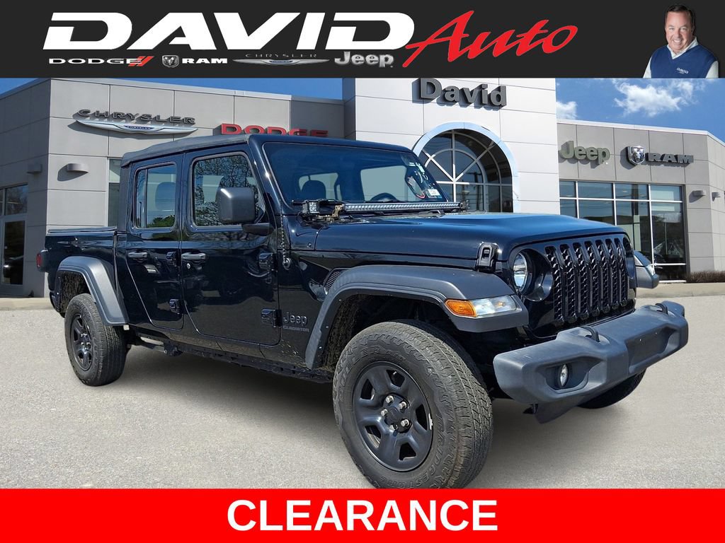 Used 2022 Jeep Gladiator Sport AWD/4WD image 1