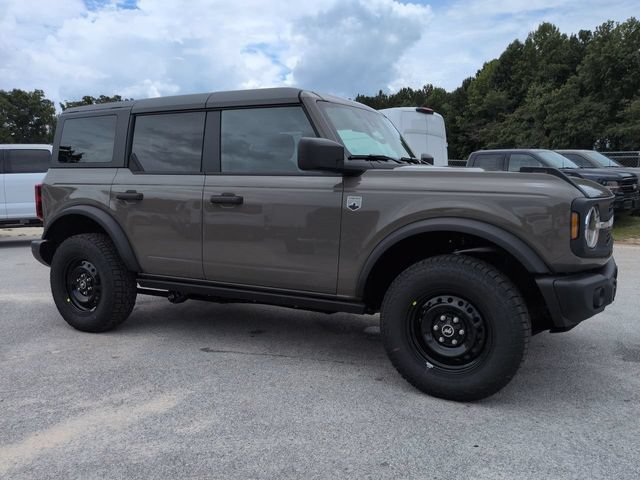 New 2026 Ford Bronco Big Bend w/ Black Diamond Package AWD/4WD image 2