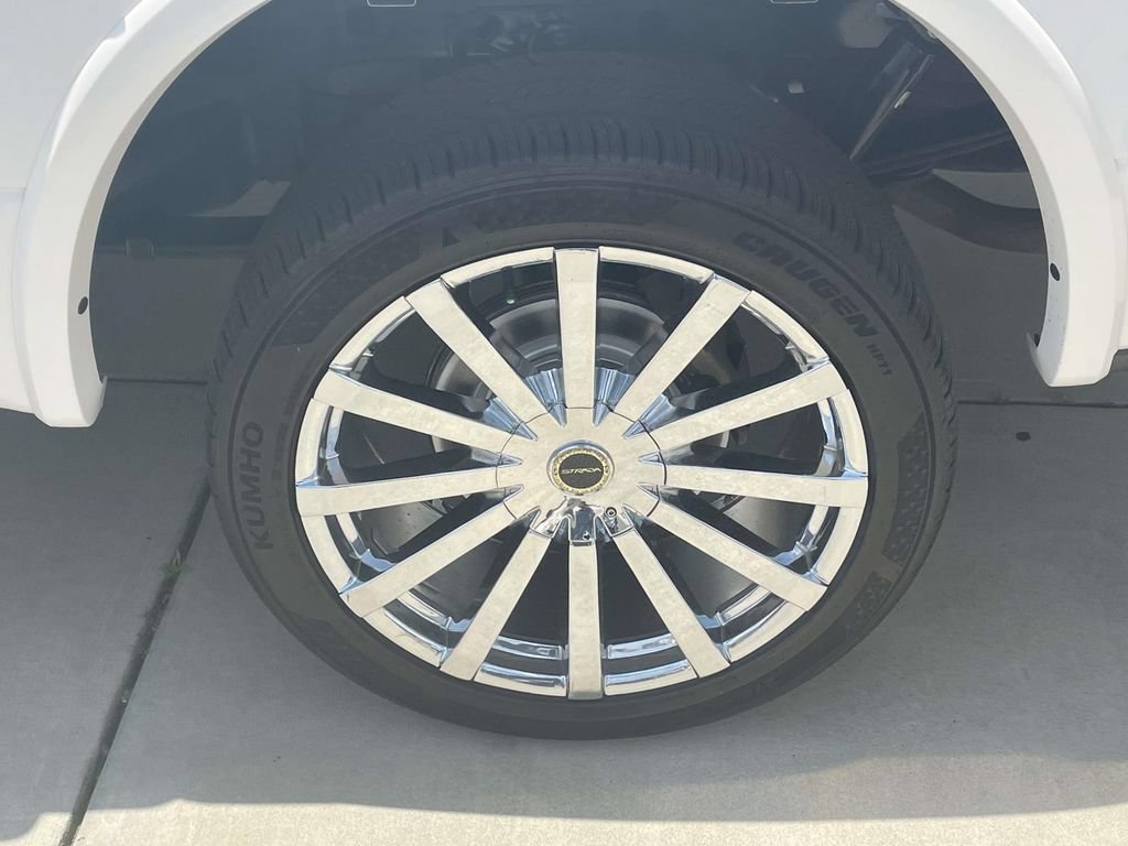 Used 2018 Ford F150 Limited w/ Trailer Tow Package AWD/4WD image 10