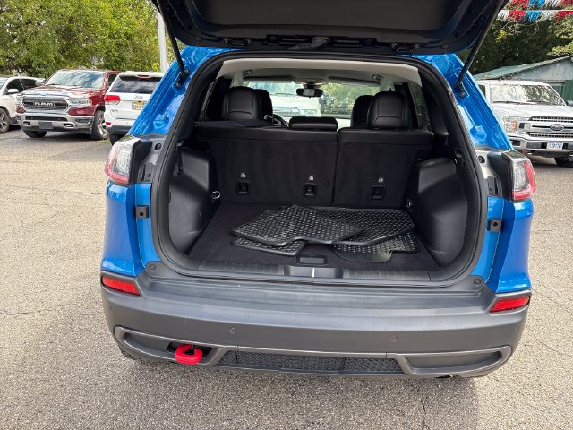 Used 2021 Jeep Cherokee Trailhawk AWD/4WD image 22