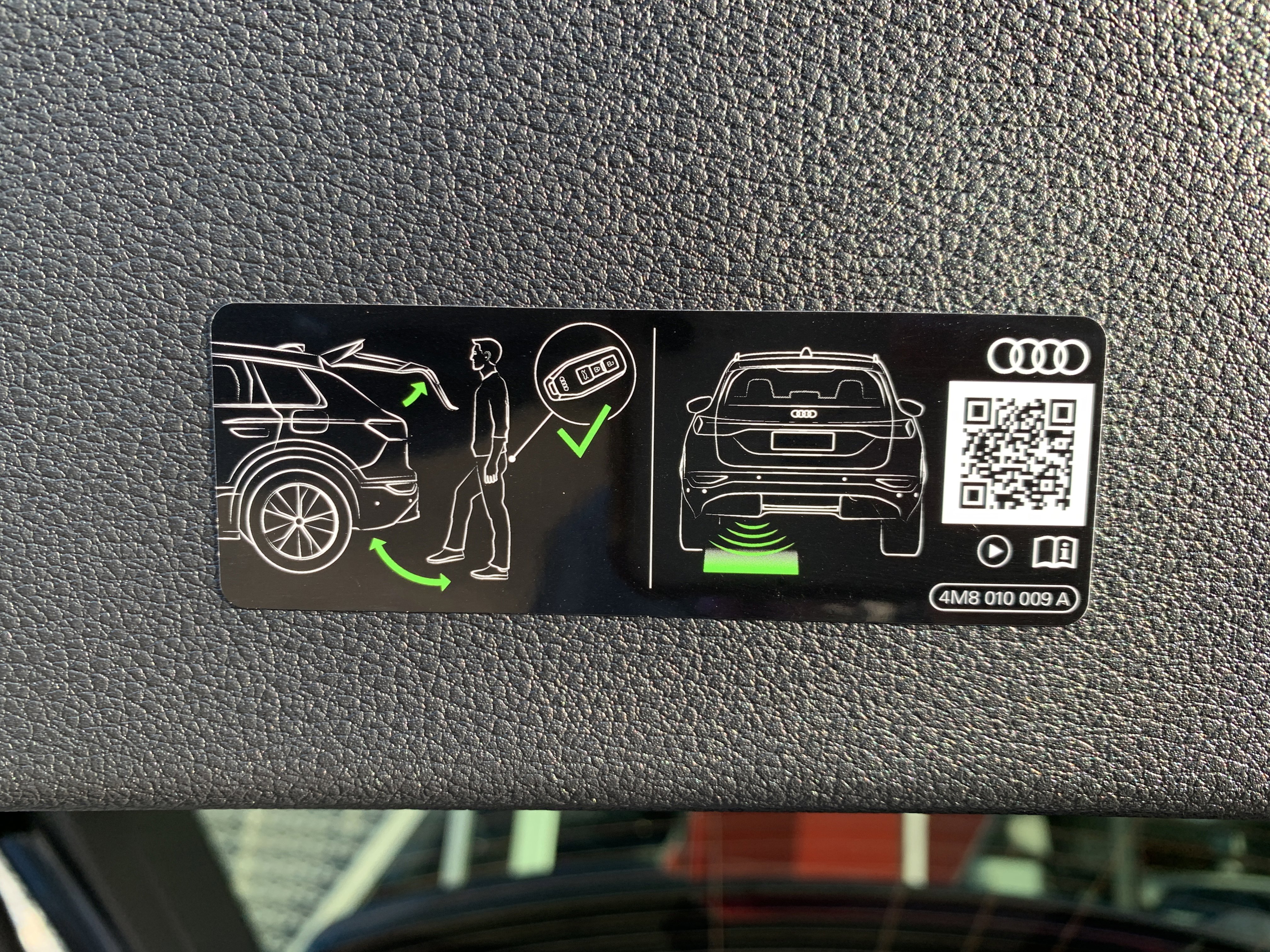 New 2026 Audi RS Q8 performance image 25