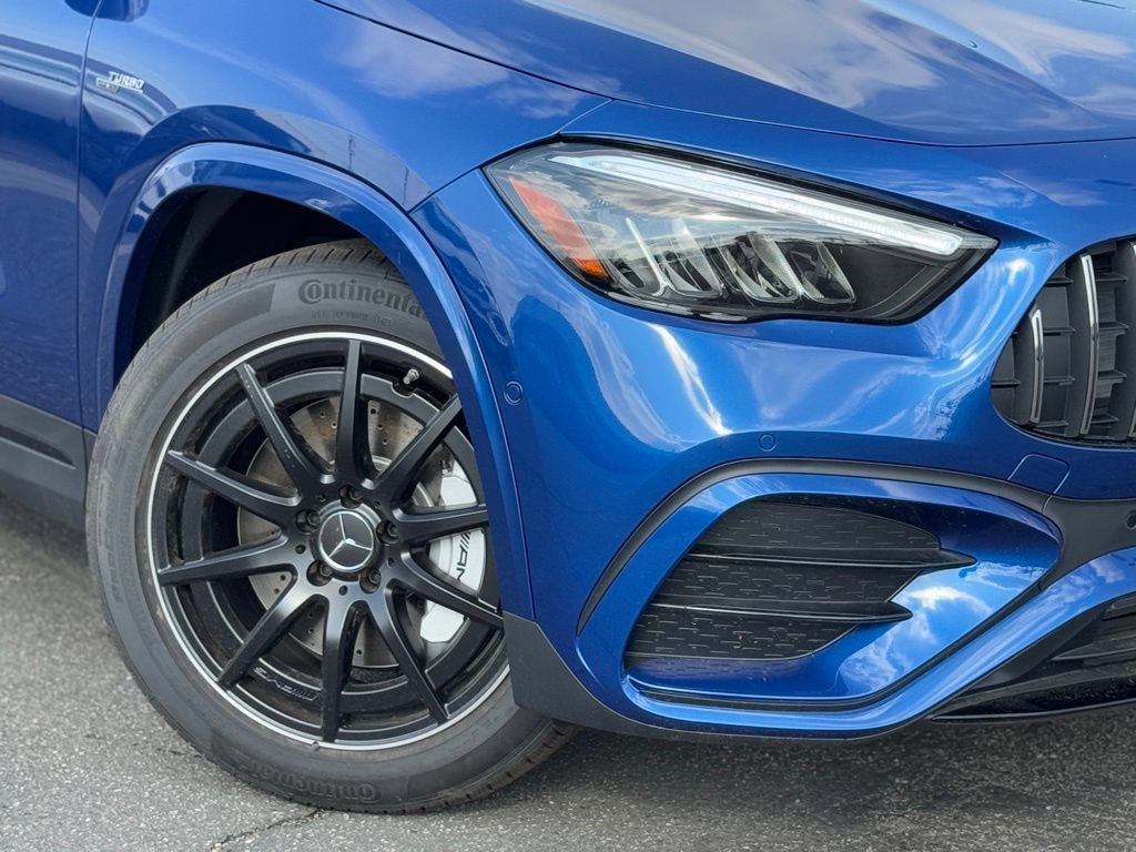 New 2025 Mercedes-Benz GLA 35 AMG 4MATIC image 4