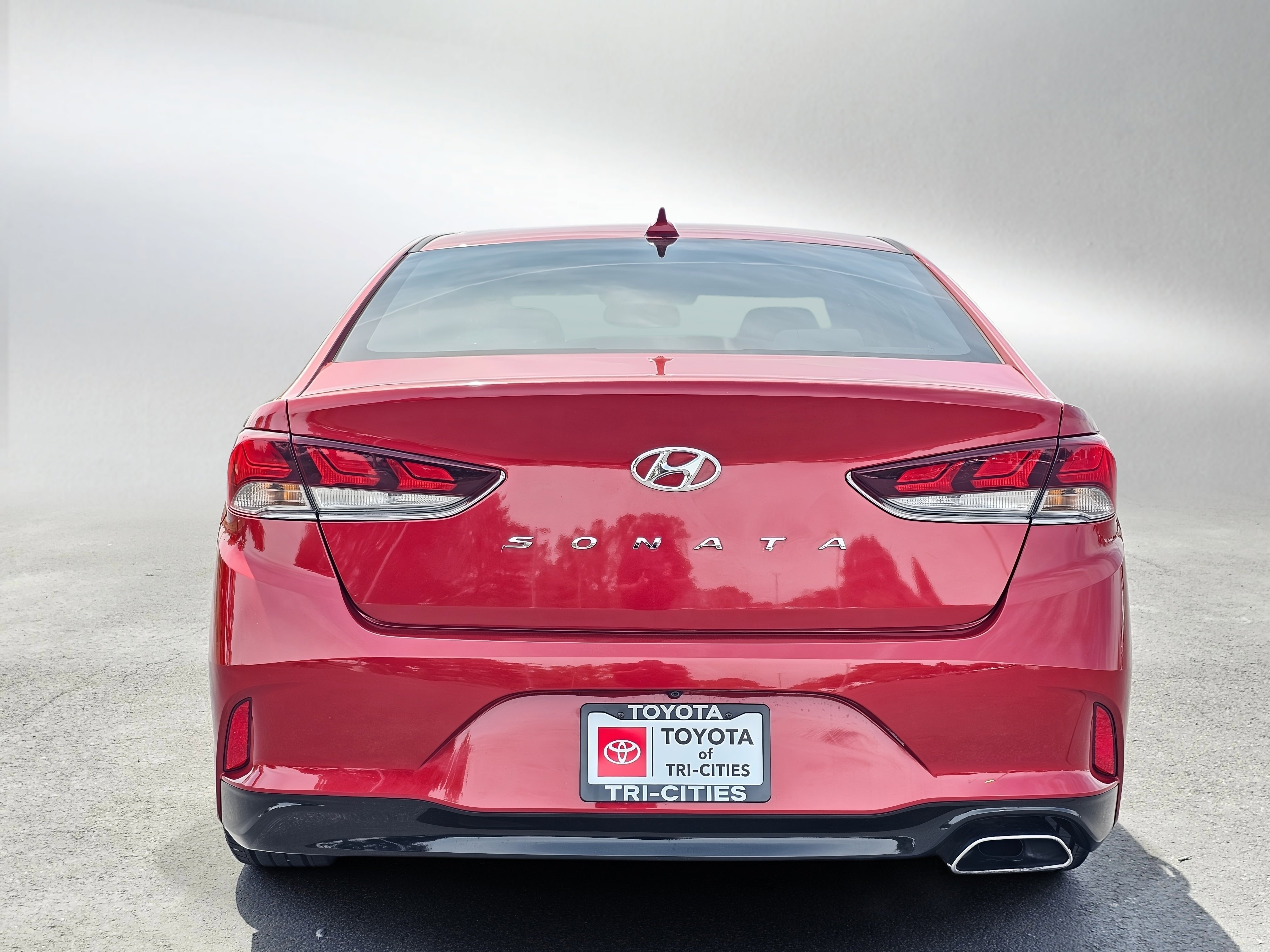 Used 2018 Hyundai Sonata SEL FWD image 4