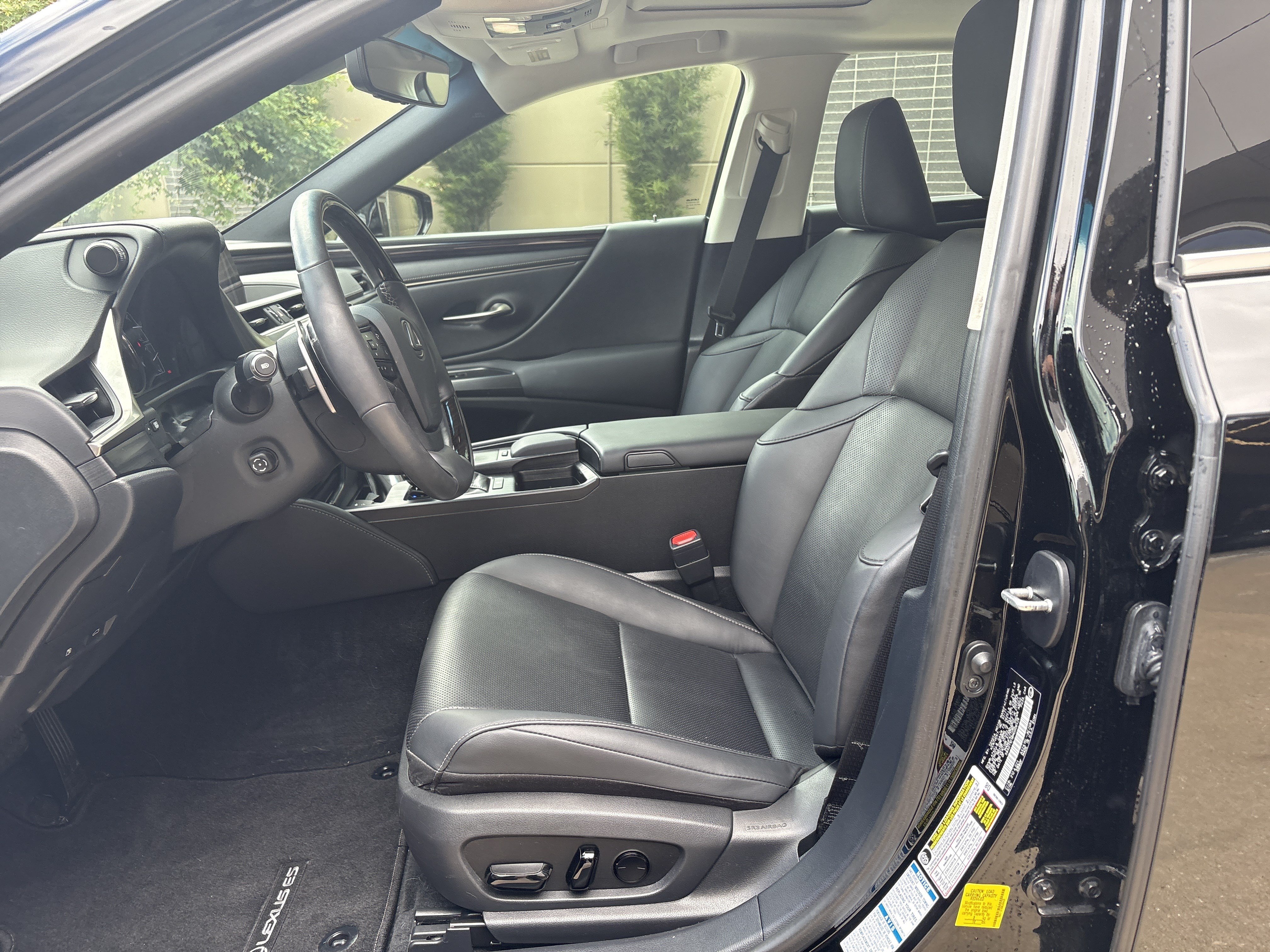 Used 2021 Lexus ES 250 w/ Premium Package AWD/4WD image 16