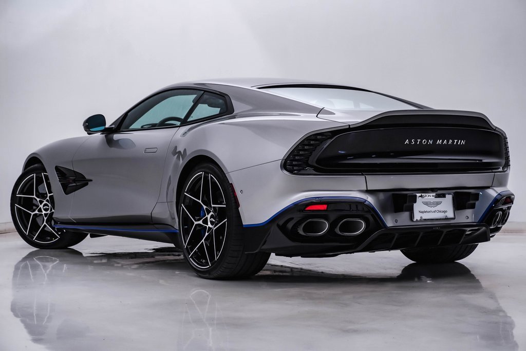 New 2025 Aston Martin Vanquish image 9