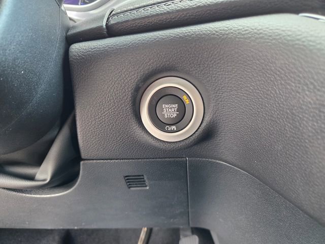 New 2026 Chrysler Pacifica Select FWD image 25