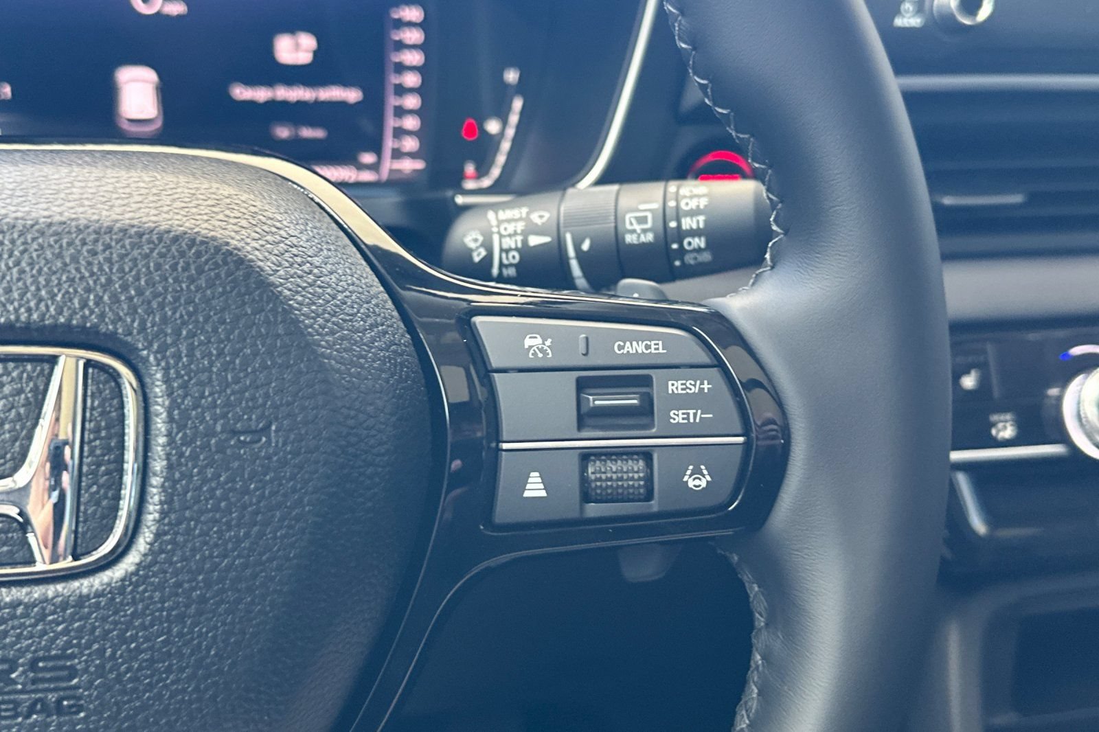 New 2026 Honda Pilot Touring image 33