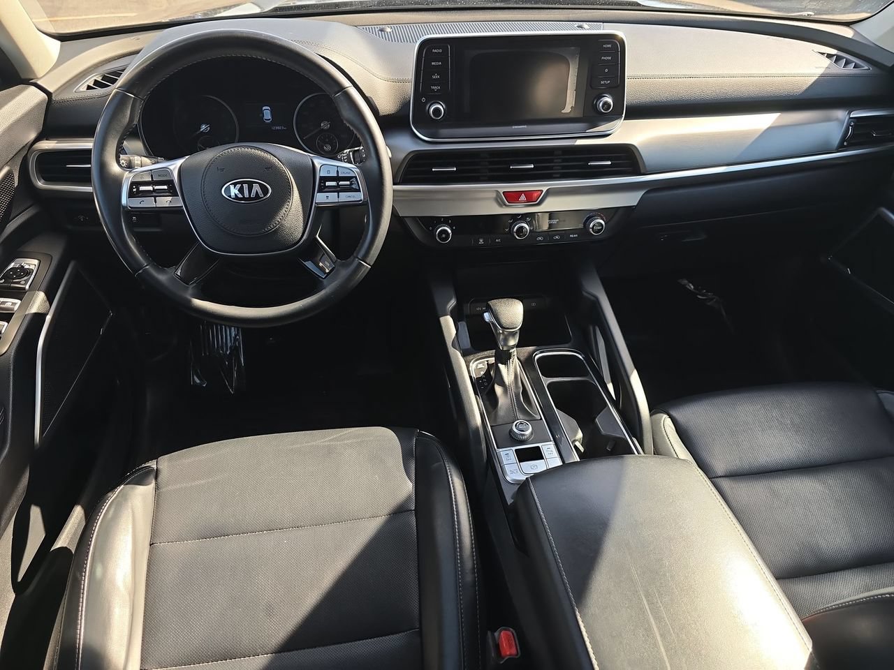 Used 2020 Kia Telluride LX FWD image 12