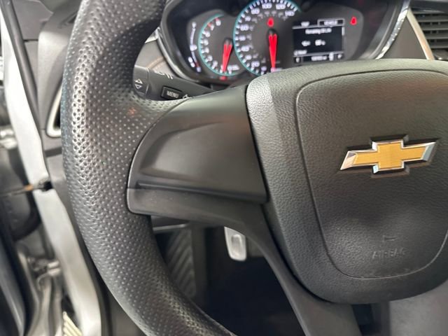 Used 2018 Chevrolet Trax LS image 15