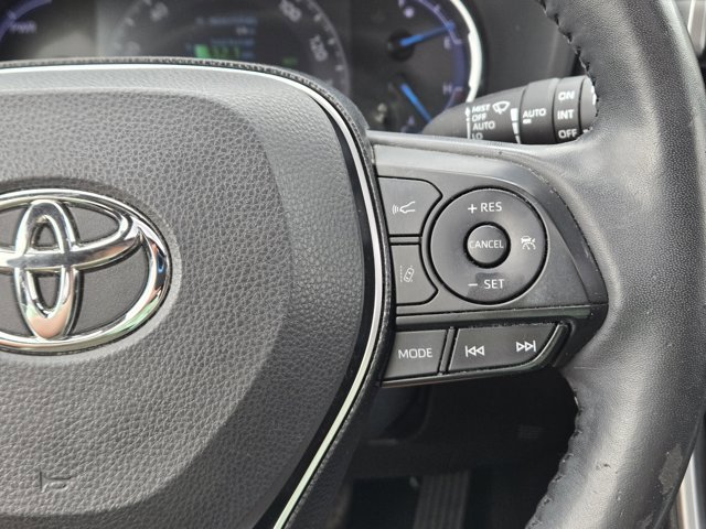 Used 2020 Toyota RAV4 XSE w/ XSE Grade Weather Package AWD/4WD image 24
