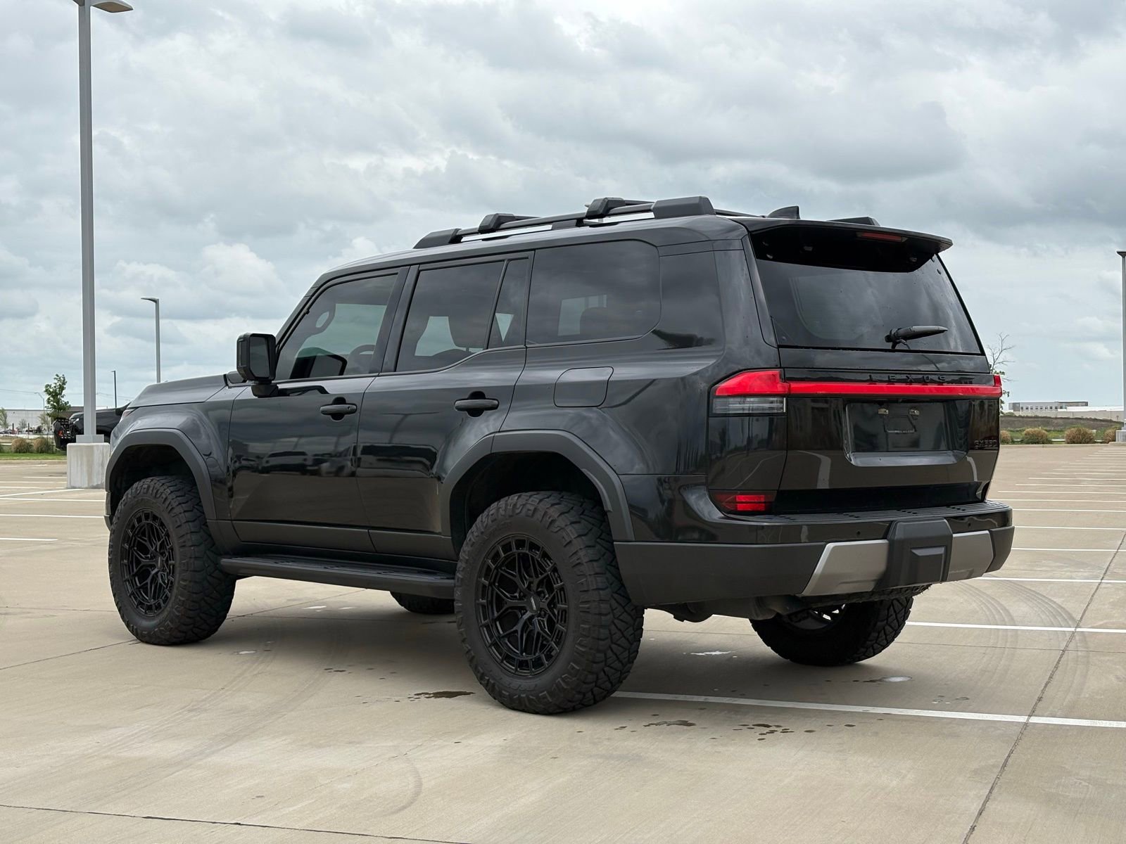 Used 2024 Lexus GX 550 image 5