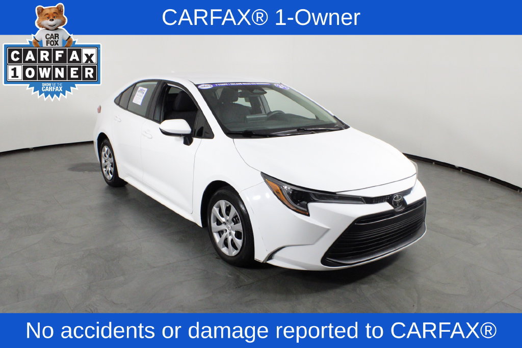 Used 2024 Toyota Corolla LE FWD image 4