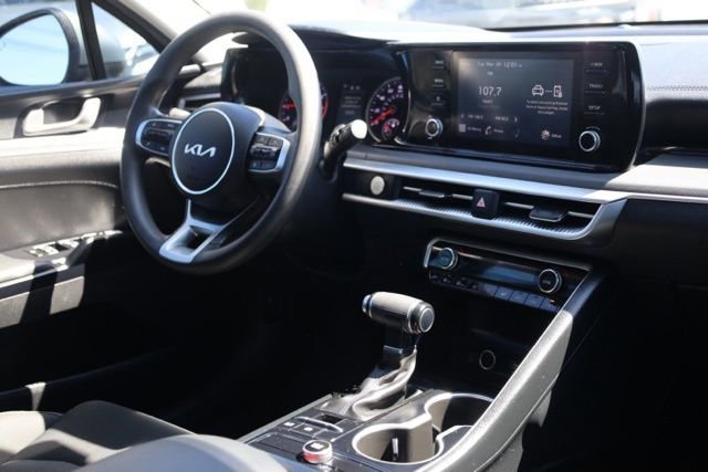 Used 2022 Kia K5 LXS image 14