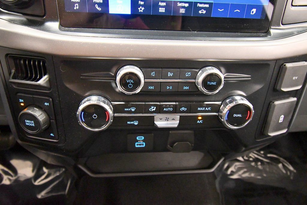 Used 2024 Ford F150 XLT image 23