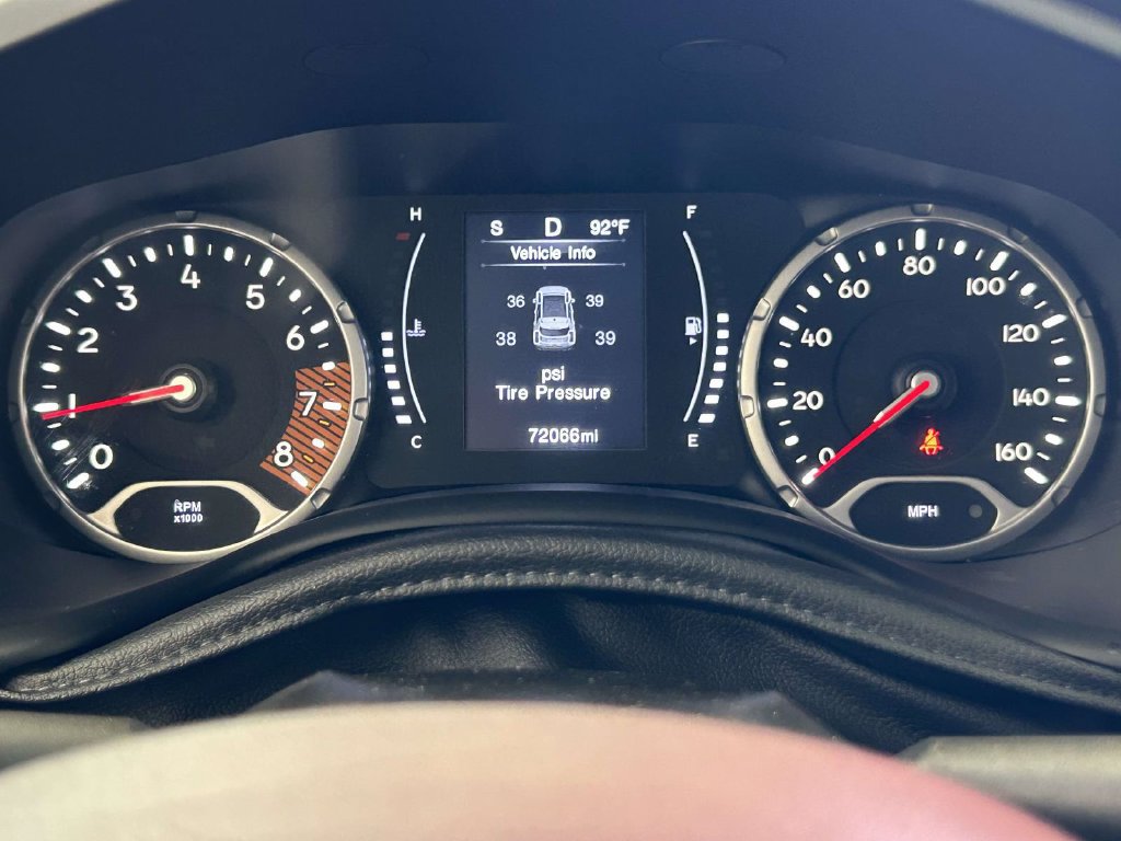 Used 2020 Jeep Renegade Sport w/ Sport Appearance Group FWD image 27