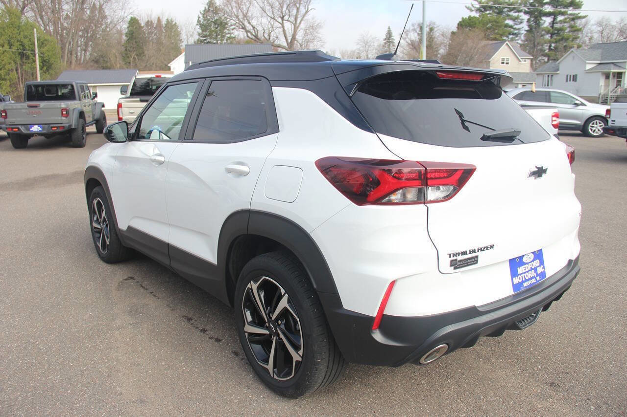 Used 2023 Chevrolet TrailBlazer RS w/ Convenience Package FWD image 5