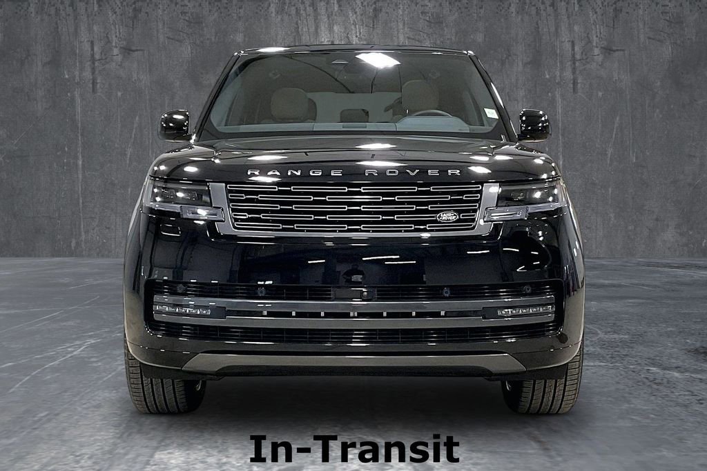 Used 2026 Land Rover Range Rover SE AWD/4WD image 2