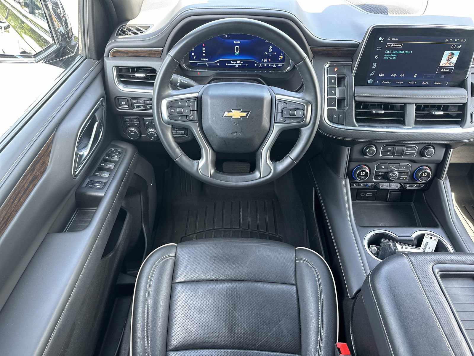 Certified 2024 Chevrolet Tahoe Premier w/ Premium Package AWD/4WD image 17