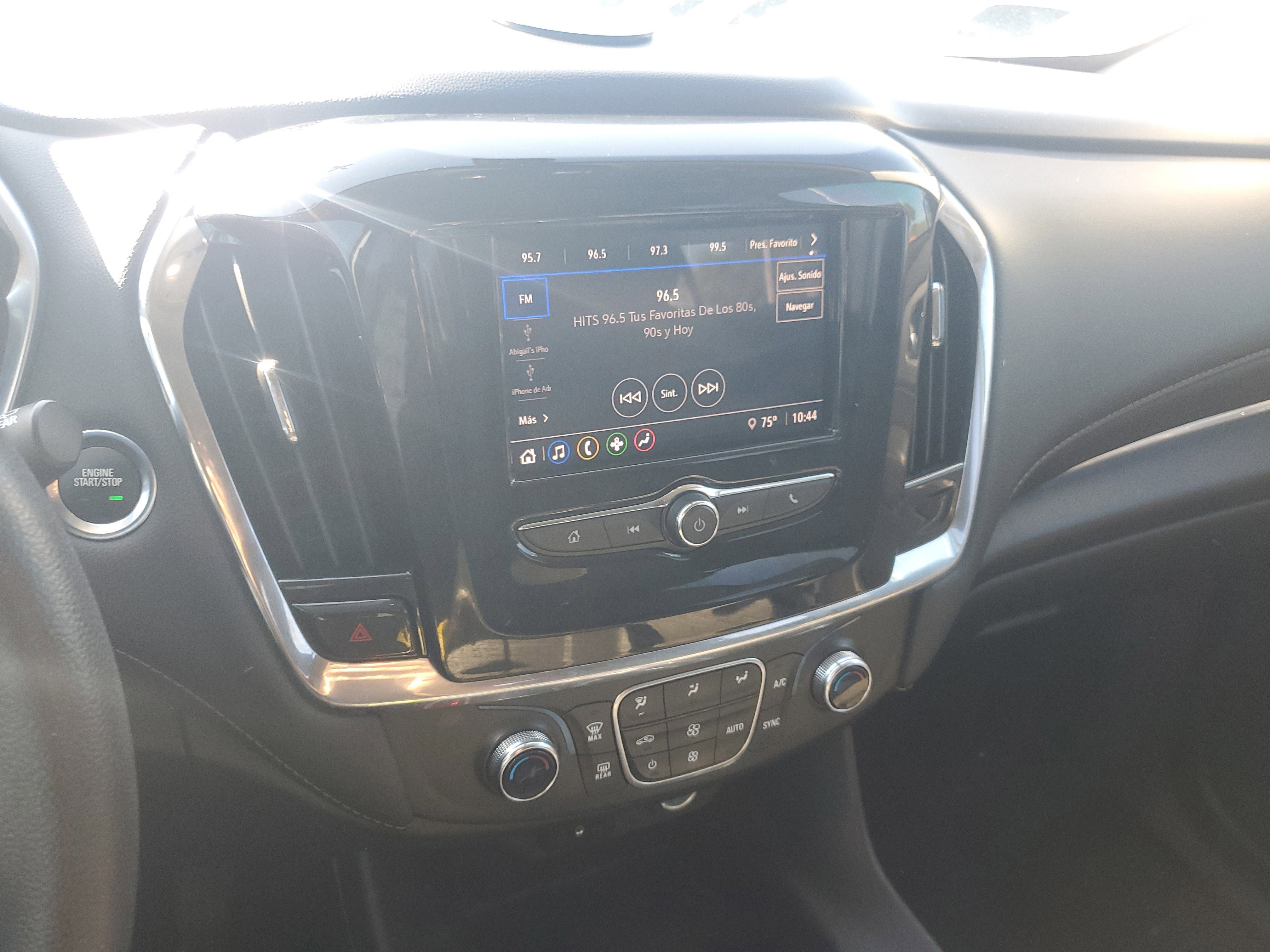 Used 2020 Chevrolet Traverse LS image 19