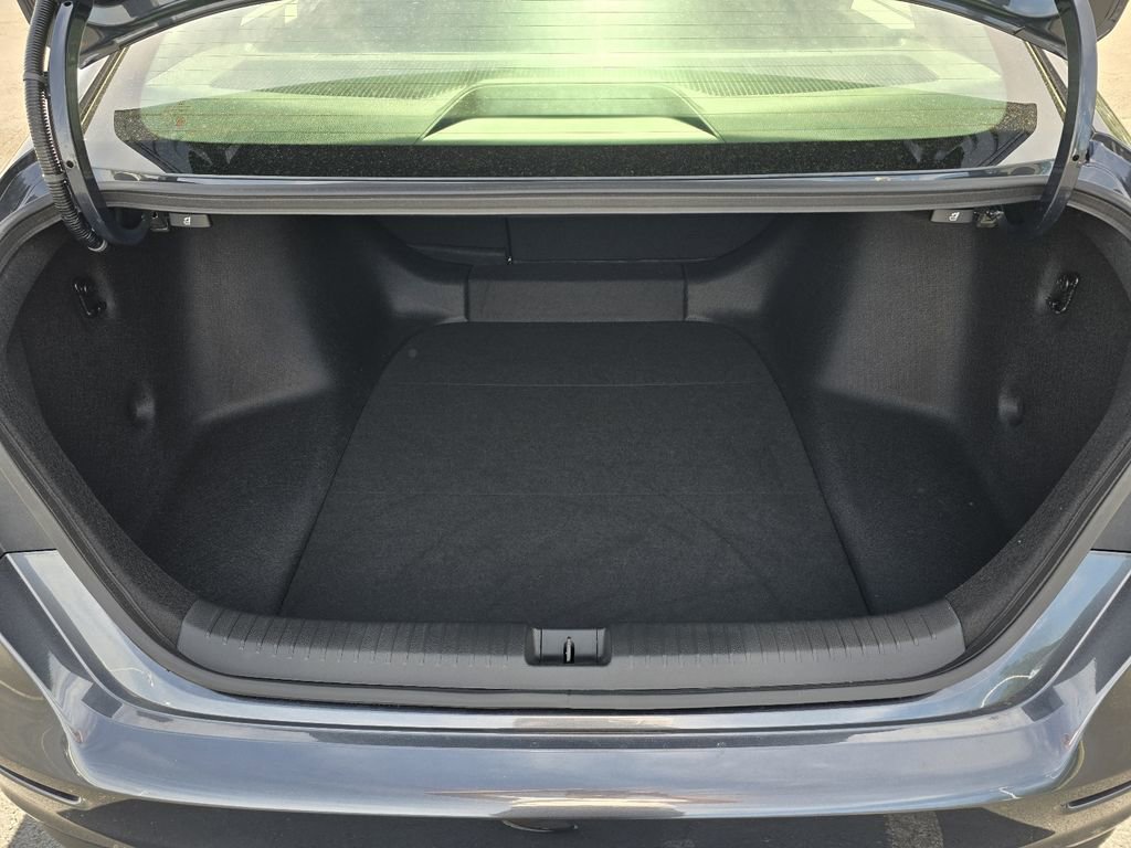 Certified 2025 Honda Accord SE image 25