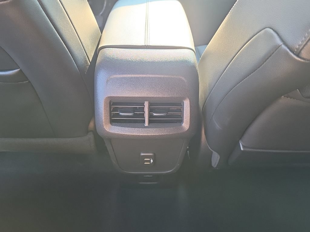 Certified 2023 GMC Terrain SLT w/ Infotainment Package II FWD image 21